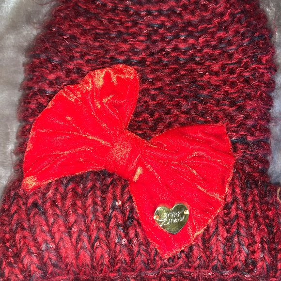 Accessories - Cashmere Hat